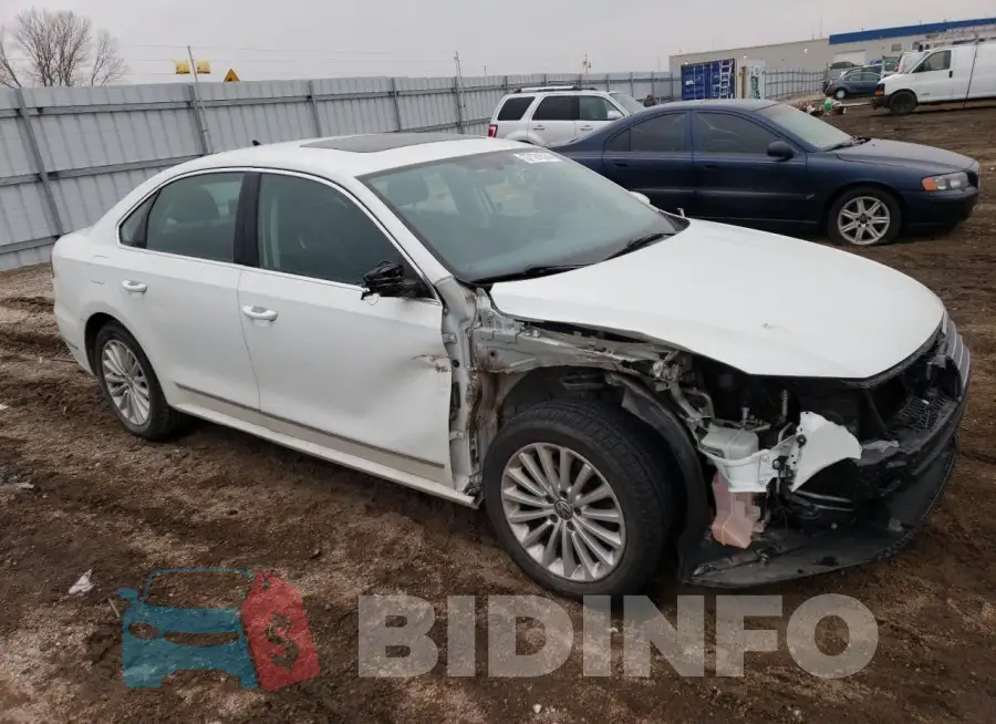 1VWBS7A35GC048118 Photo# 4
