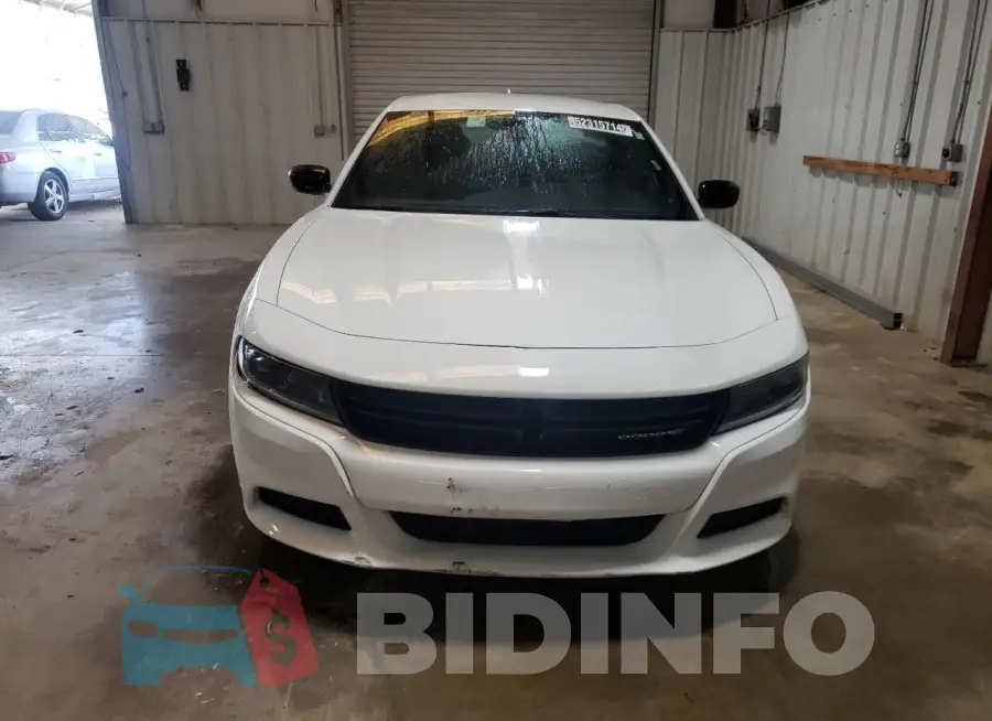 2C3CDXBGXPH529440 Photo# 5
