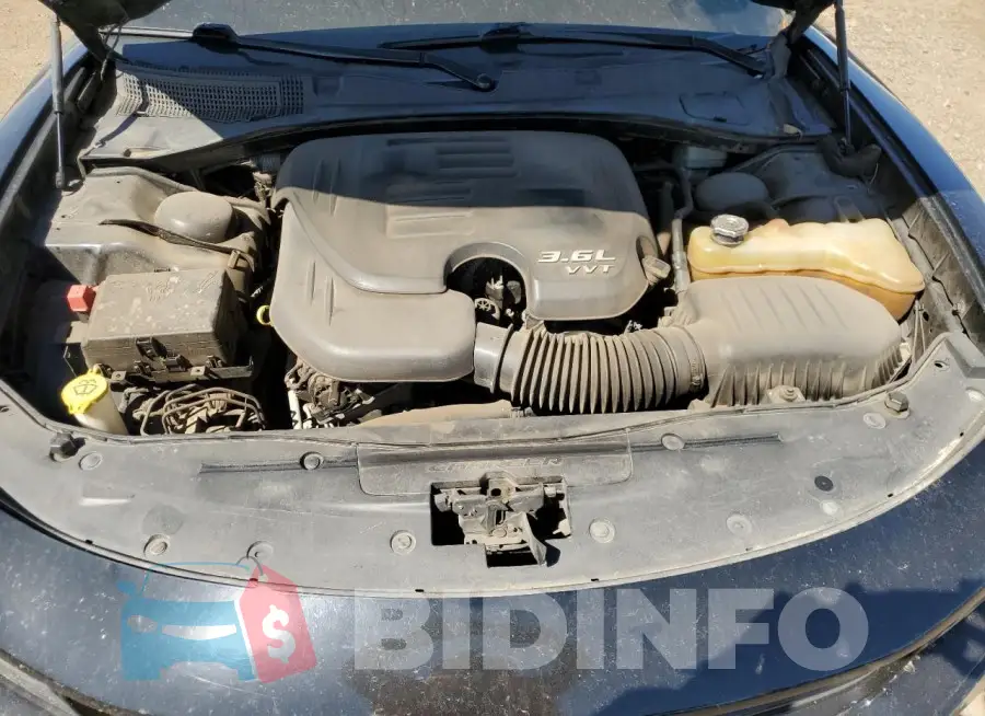 2C3CDXHG8FH765087 Photo# 11