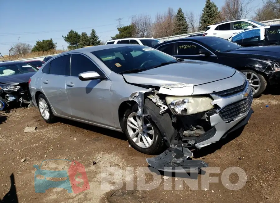 1G1ZB5ST2JF227784 Photo# 4