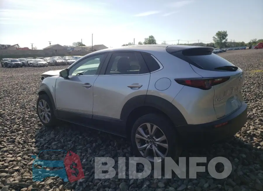 3MVDMBBL4MM246463 Photo# 2