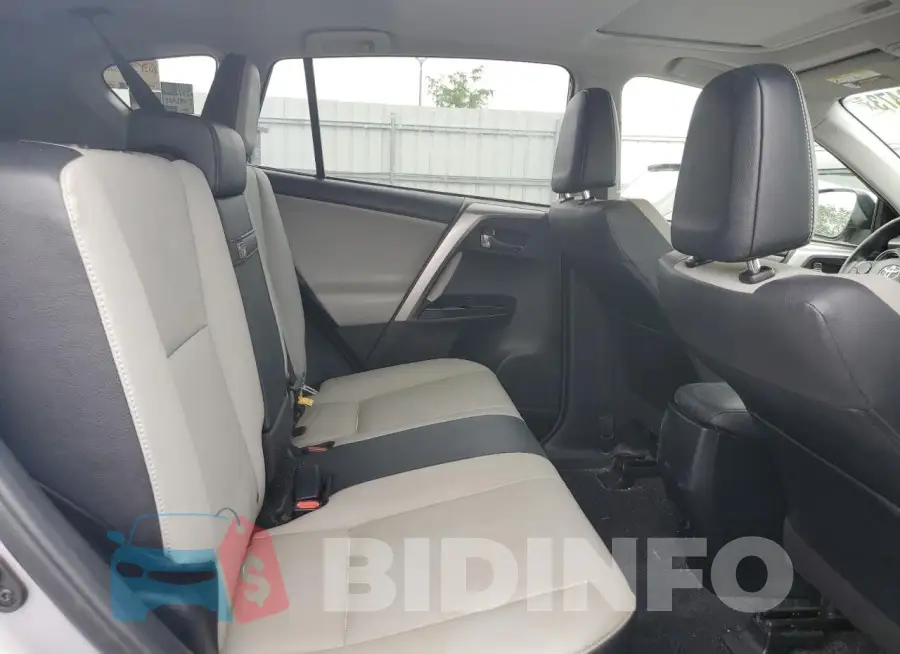 JTMDJREV8HD140857 Photo# 10