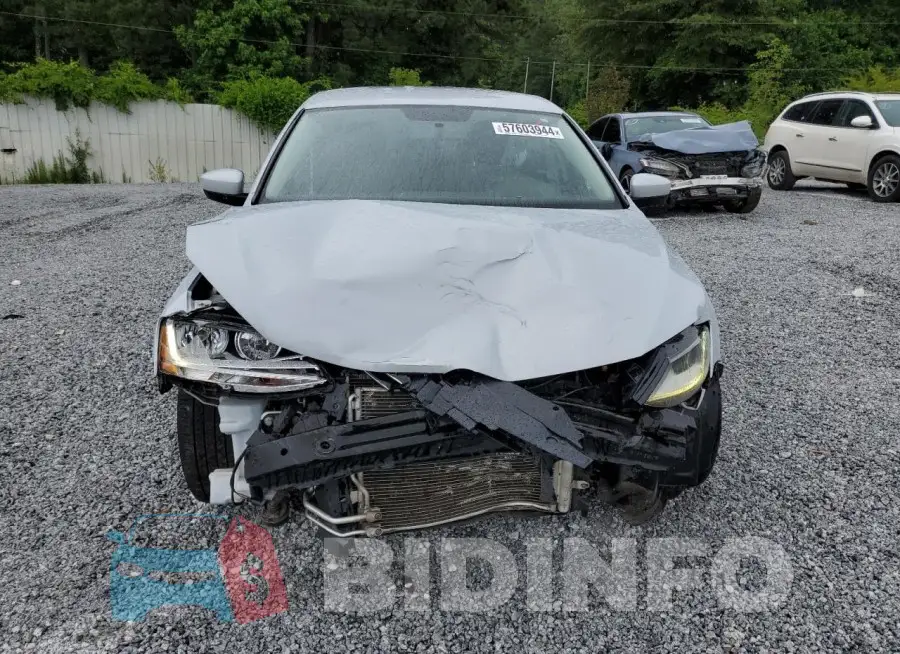 3VW2B7AJ1HM335552 Photo# 5