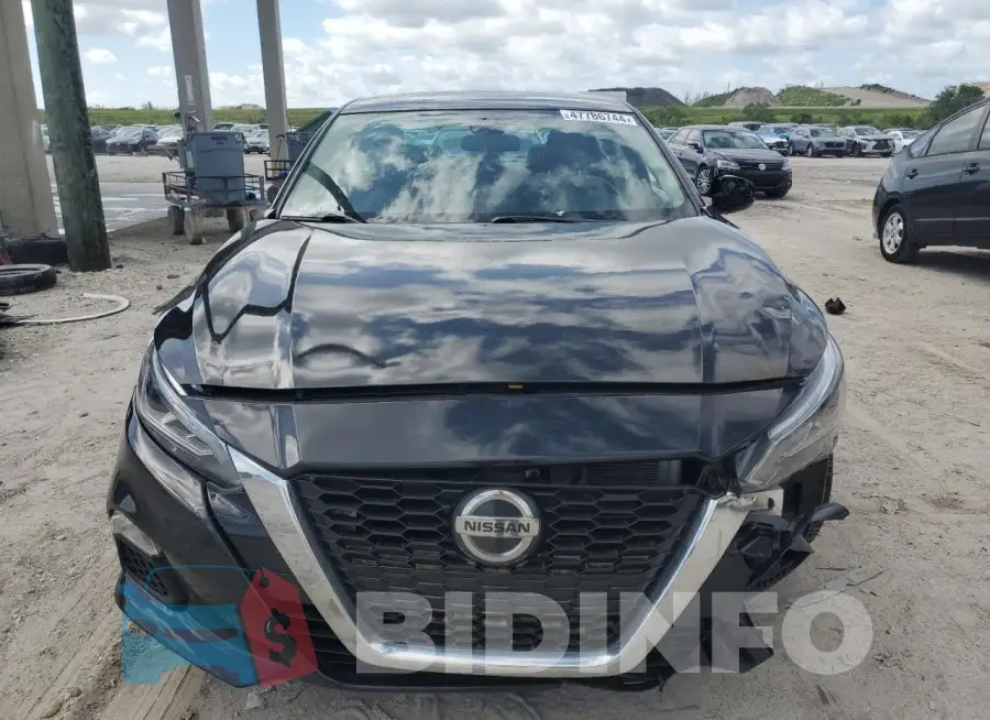1N4BL4CV8LC176057 Photo# 5