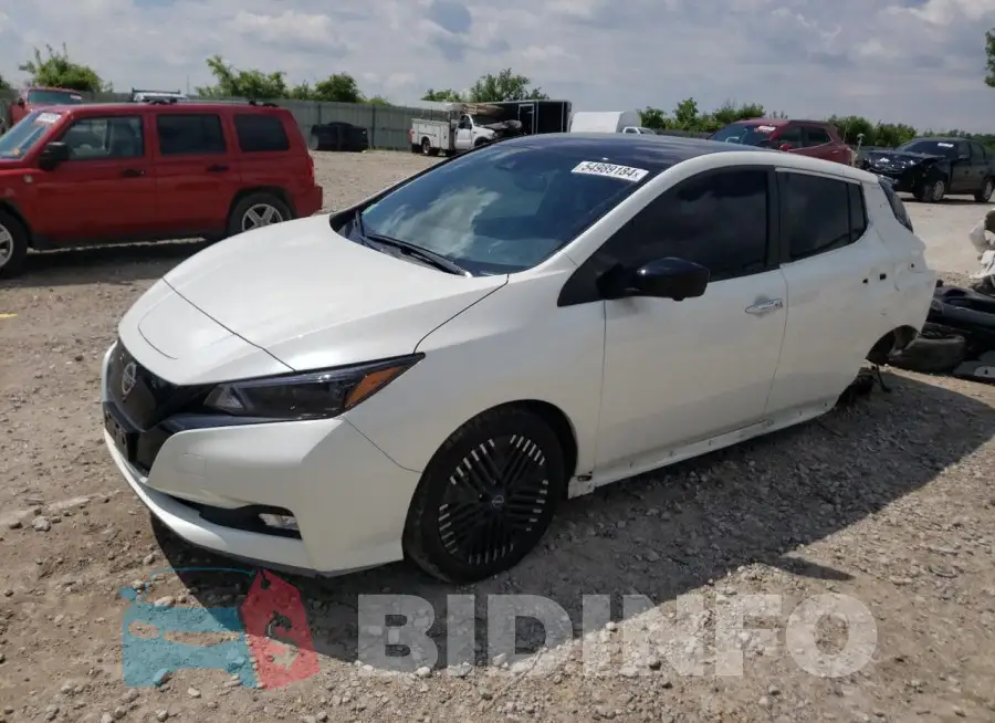 1N4CZ1CV4PC557816 Photo# 1