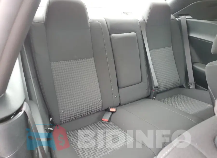 2C3CDZJG6PH696374 Photo# 10