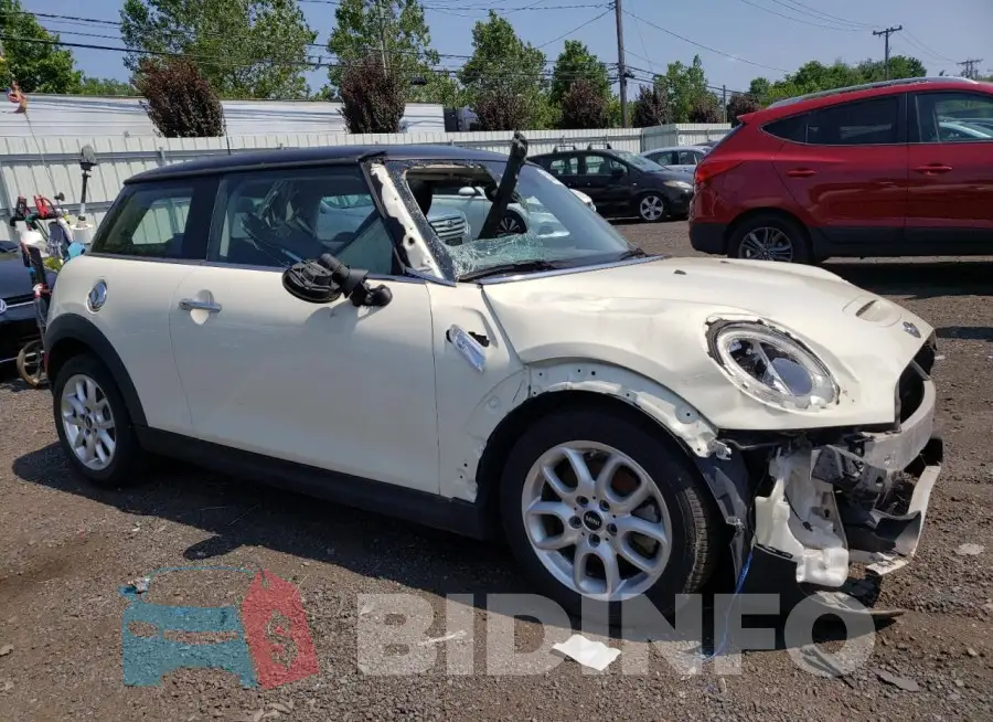 WMWXP7C58F2A40687 Photo# 4