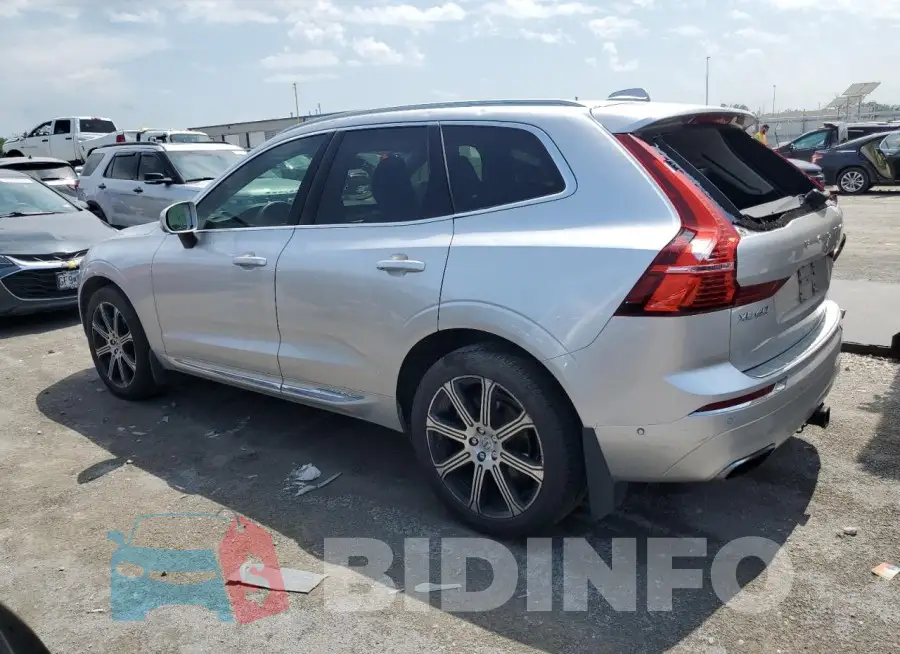 LYVA22RL7JB083793 Photo# 2