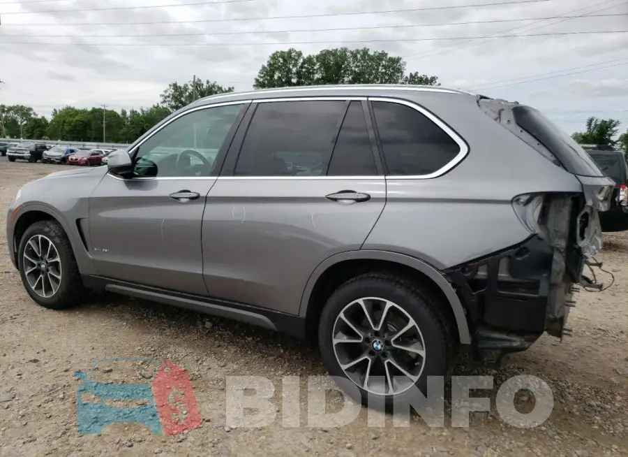 5UXKR0C5XH0U52425 Photo# 2