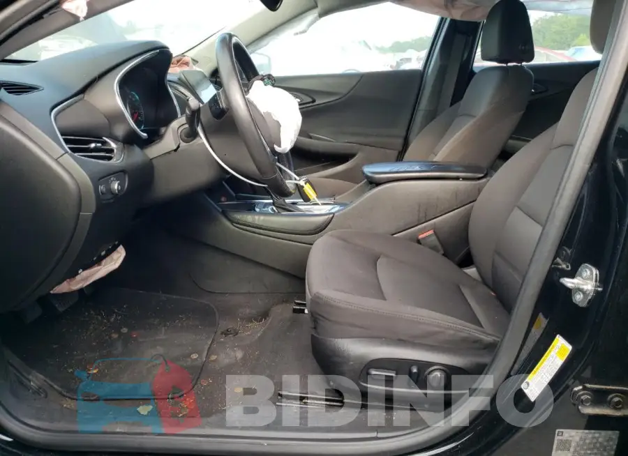 1G1ZD5ST5JF239132 Photo# 7