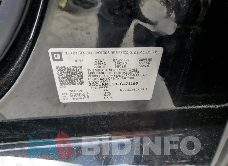 3GCUKREC8JG471166 Photo# 12