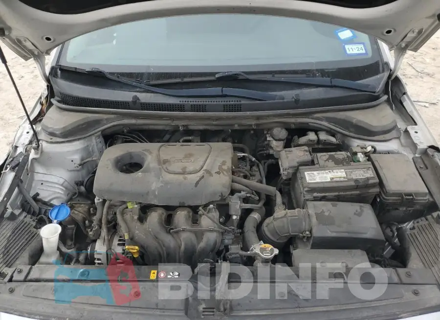 3KPC24A34KE043824 Photo# 11