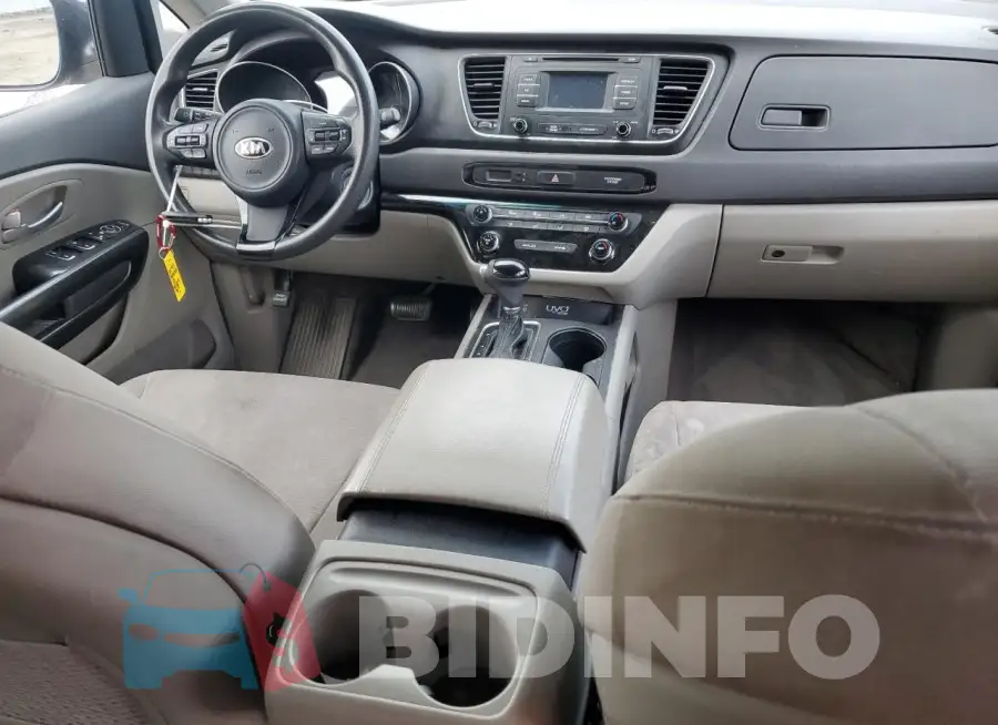 KNDMB5C17F6058481 Photo# 8