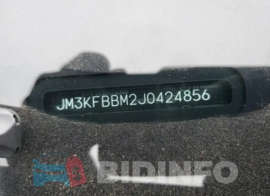 JM3KFBBM2J0424856 Photo# 13