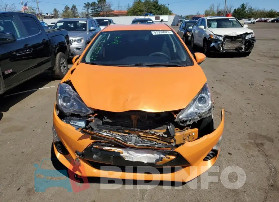 JTDKDTB32F1087182 Photo# 5