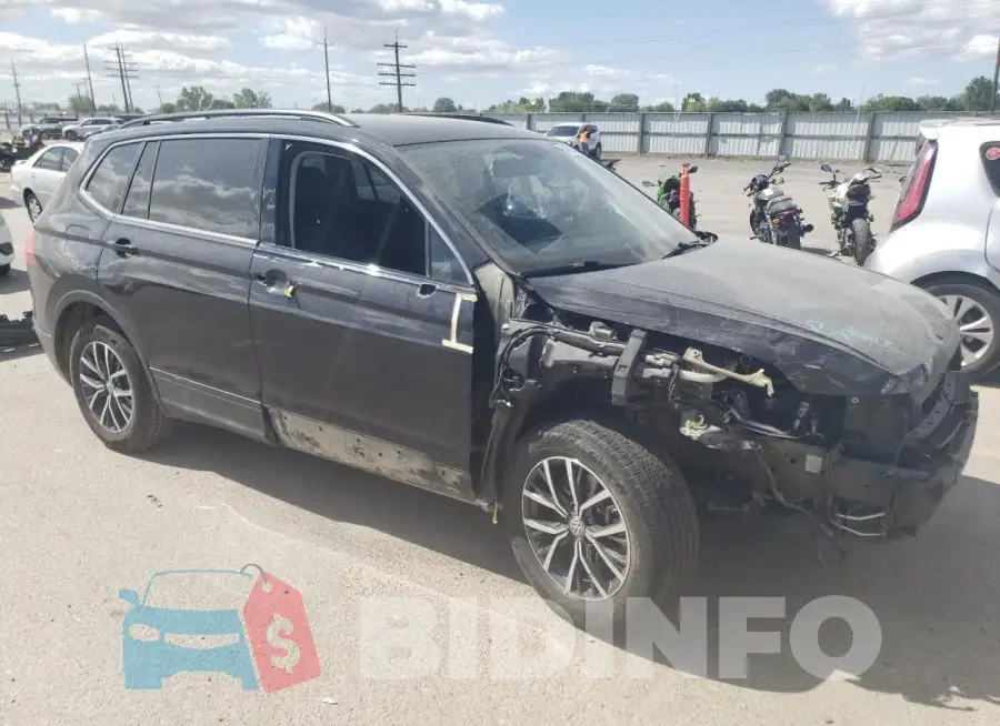3VV2B7AX6KM132933 Photo# 4