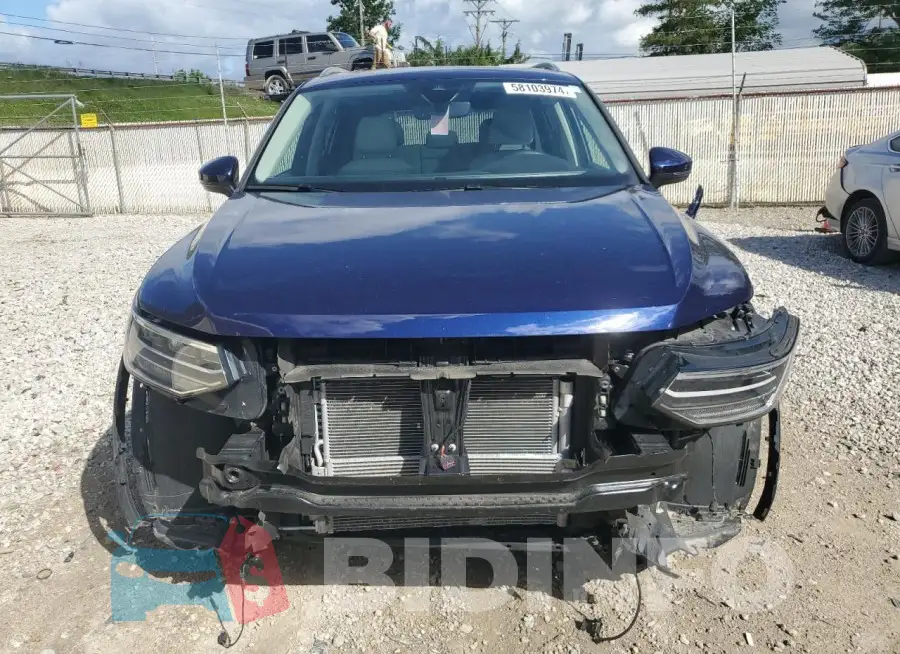 3VV2B7AX8NM078992 Photo# 5
