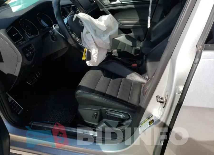 3VW4T7AU7GM032256 Photo# 7