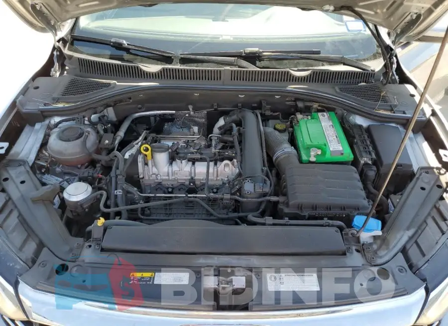 3VWCB7BU8KM224193 Photo# 11