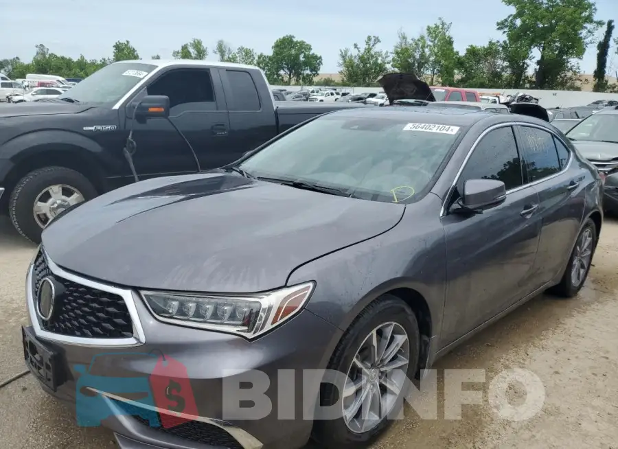 19UUB1F34JA008537 Photo# 1