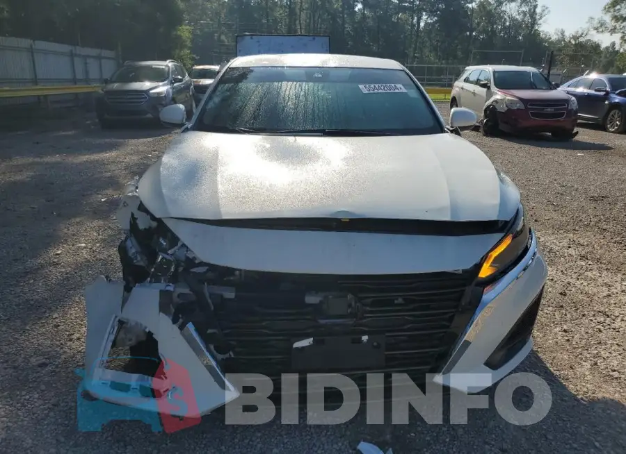 1N4BL4DV5PN367489 Photo# 5