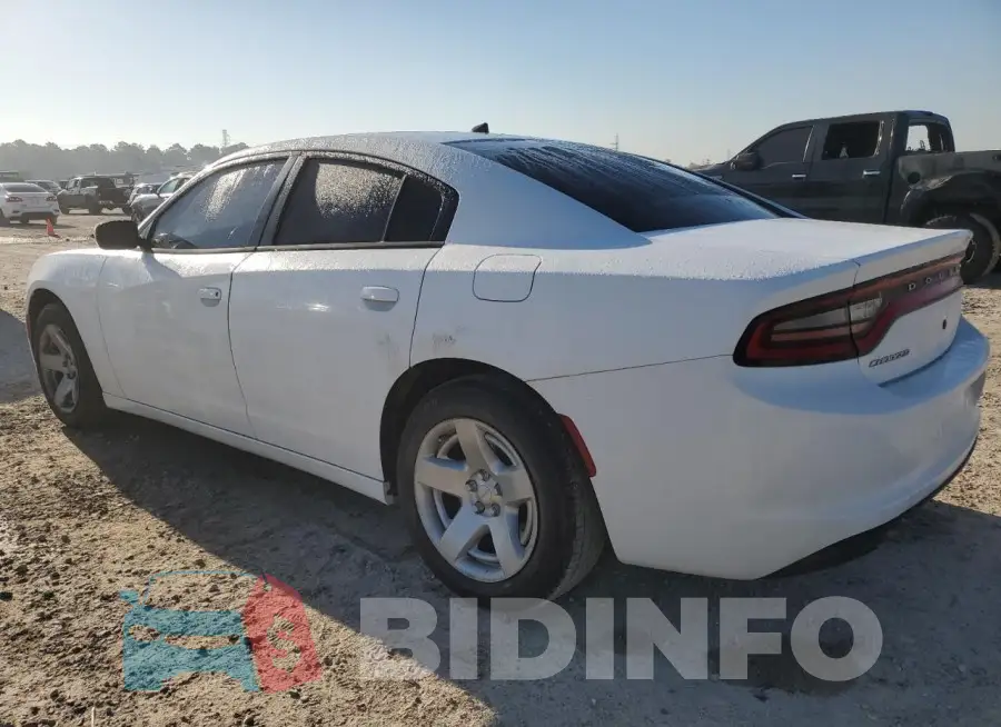 2C3CDXAG2GH108667 Photo# 2