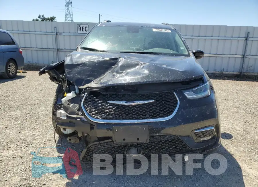 2C4RC1BG4NR141620 Photo# 5