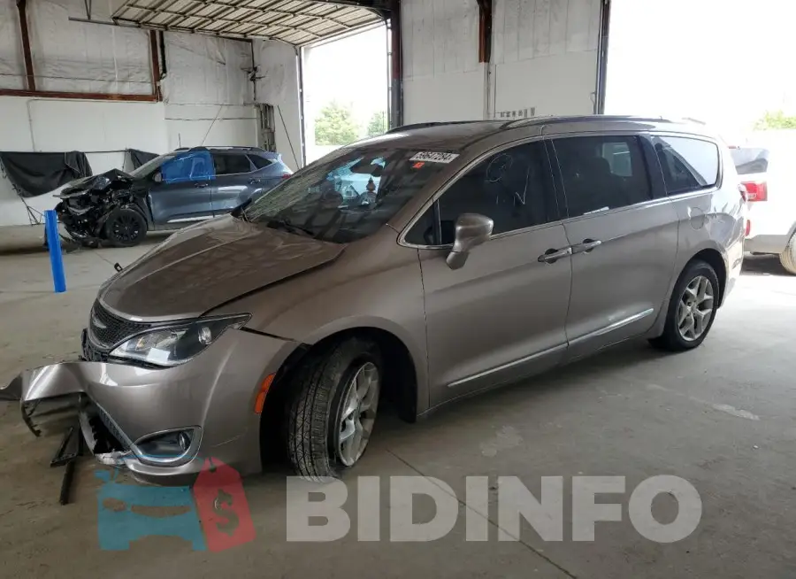 2C4RC1EG7HR591844 Photo# 1