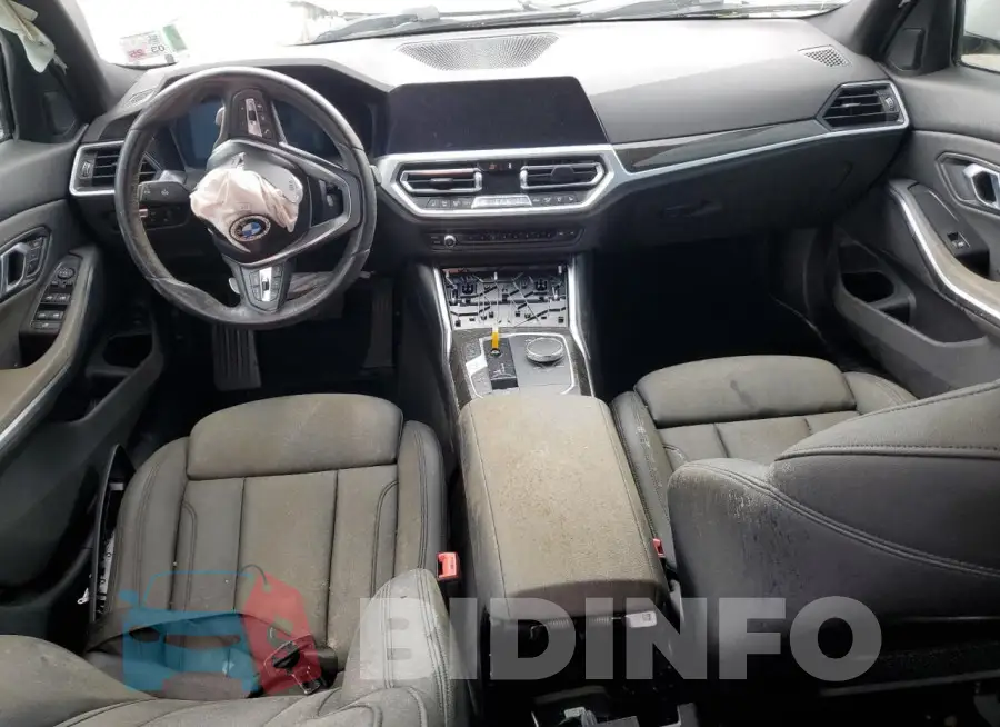 3MW5R7J06L8B24767 Photo# 8