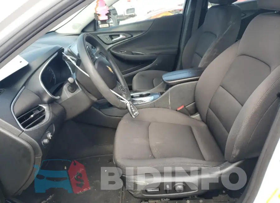 1G1ZD5ST9MF069667 Photo# 7