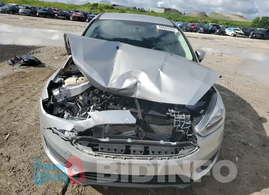 1FADP3F20JL266583 Photo# 5