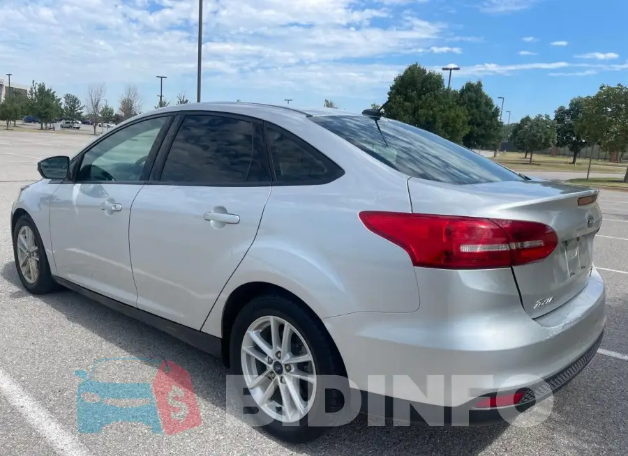 1FADP3FE0HL264174 Photo# 3
