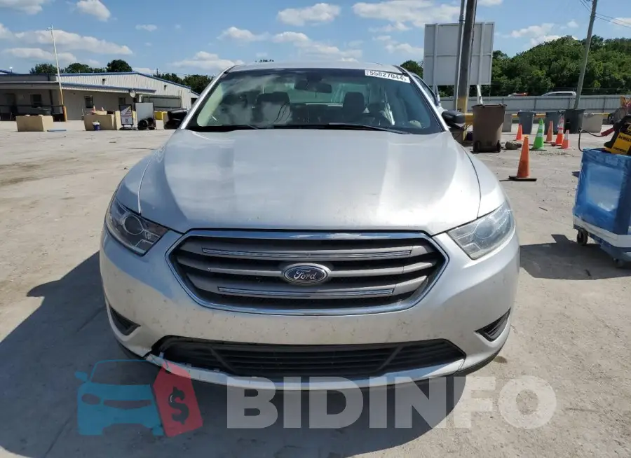 1FAHP2D83JG115300 Photo# 5