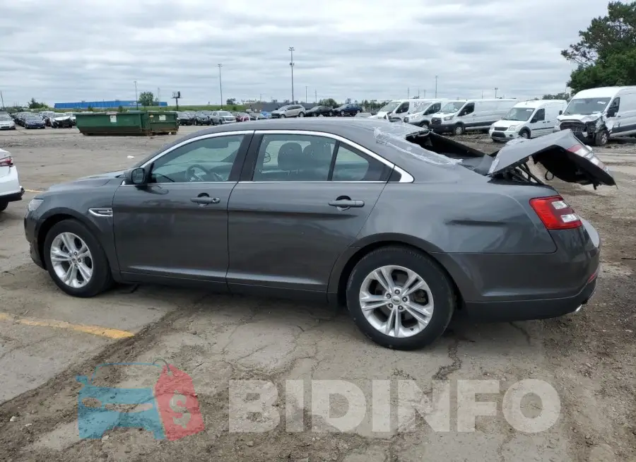1FAHP2E85JG142254 Photo# 2