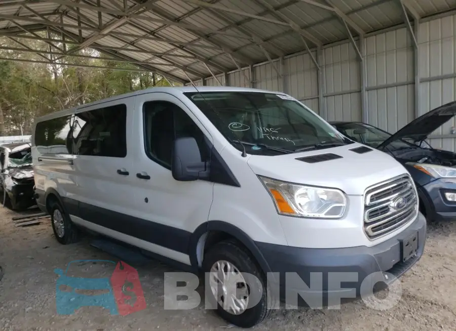 1FBZX2YM2HKB16259 Photo# 4