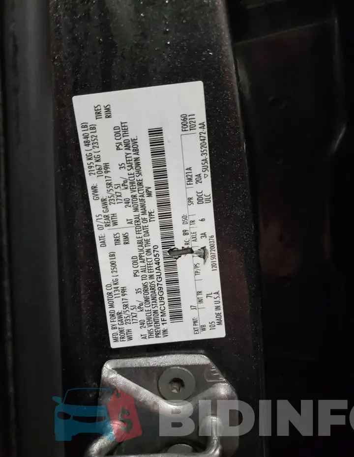 1FMCU9G97GUA40570 Photo# 12