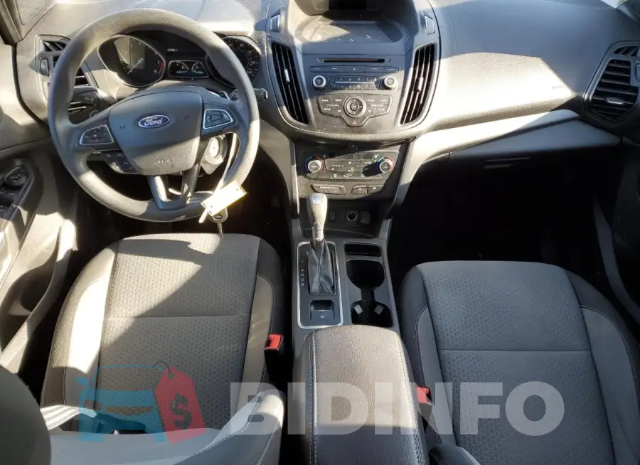 1FMCU9GD8HUD74127 Photo# 8