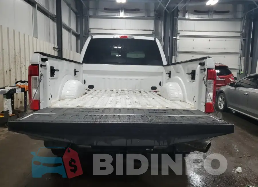 1FT7W2B61HEE66951 Photo# 6