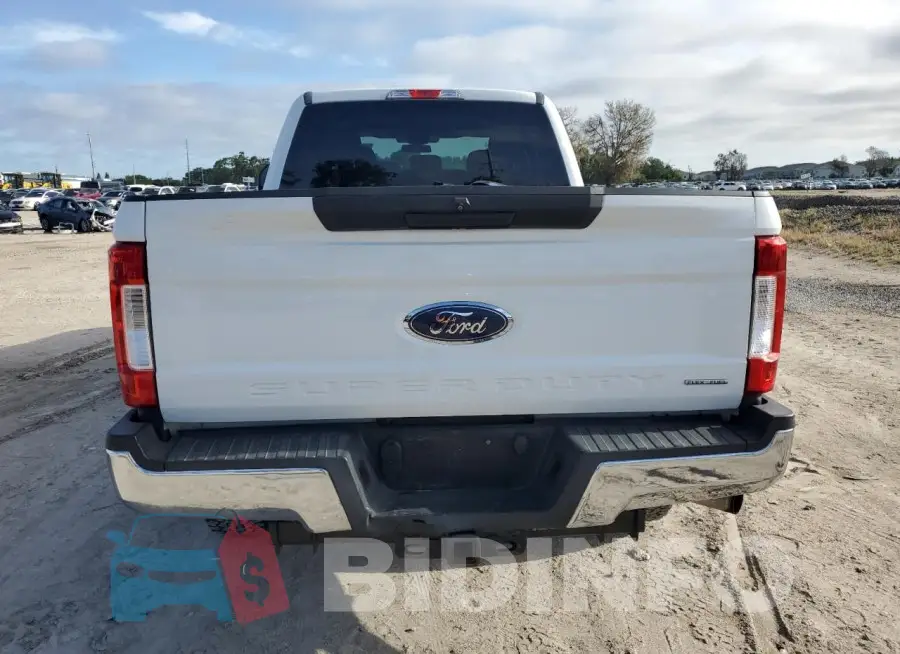 1FT7W2B61JEB12479 Photo# 6