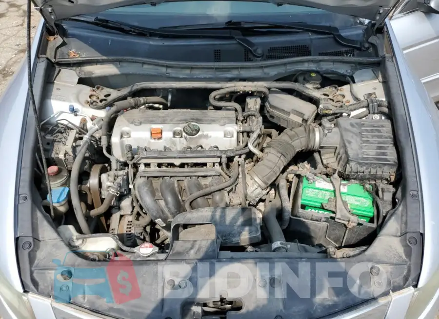 1HGCP2F73AA191645 Photo# 11