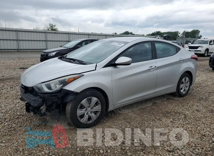 5NPDH4AE8GH756605 Photo# 1
