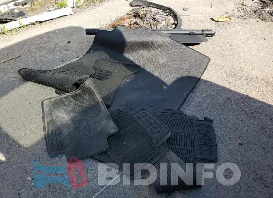 3VV4B7AX7NM096215 Photo# 13