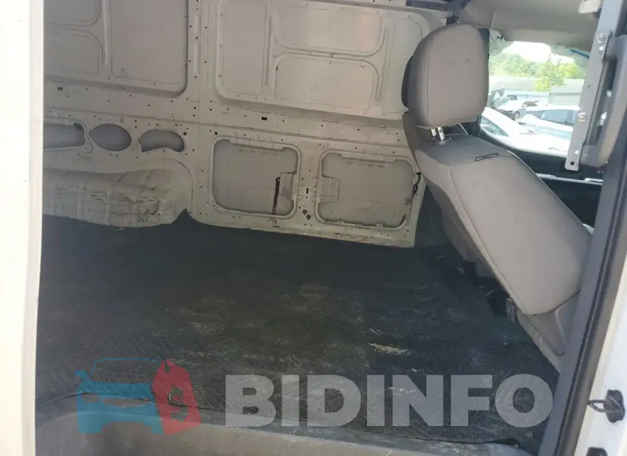 1N6BF0KM1LN810782 Photo# 11