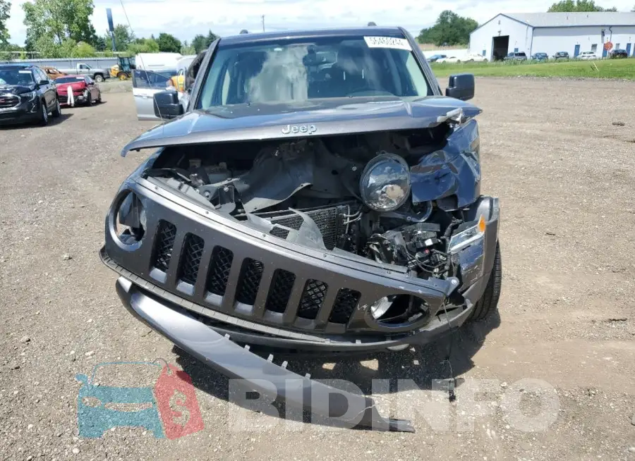 1C4NJRFB4GD664000 Photo# 5