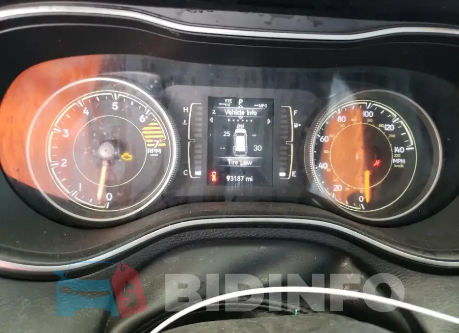 1C4PJLCB9KD159654 Photo# 9