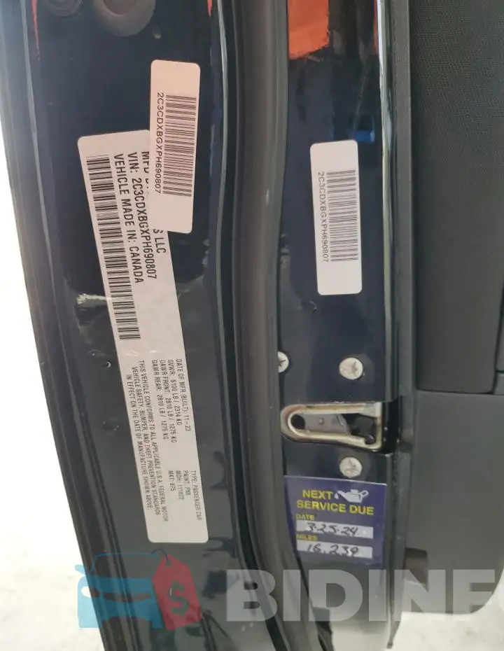2C3CDXBGXPH690807 Photo# 12