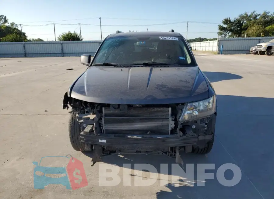 3C4PDCGB7FT664528 Photo# 5