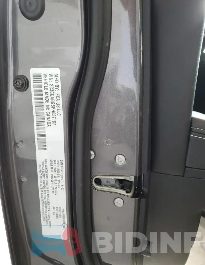2C3CCABG5PH637187 Photo# 12