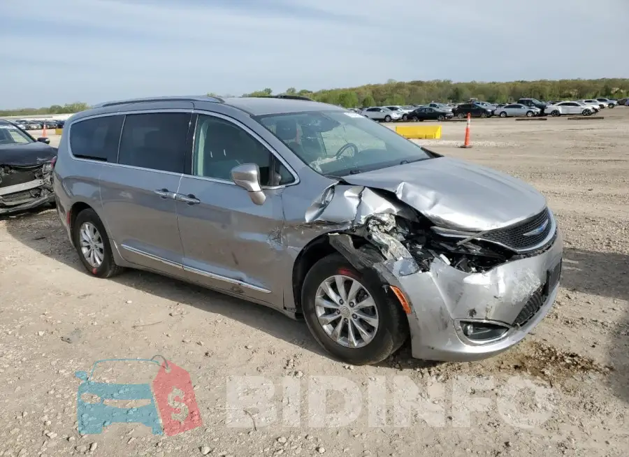 2C4RC1BG6JR227649 Photo# 4