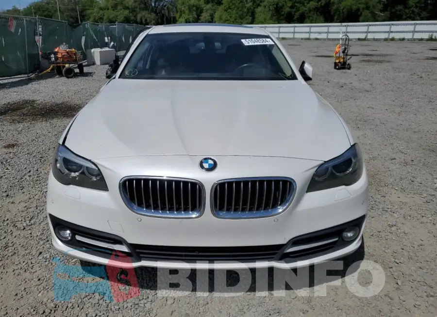 WBA5B1C51FD921624 Photo# 5